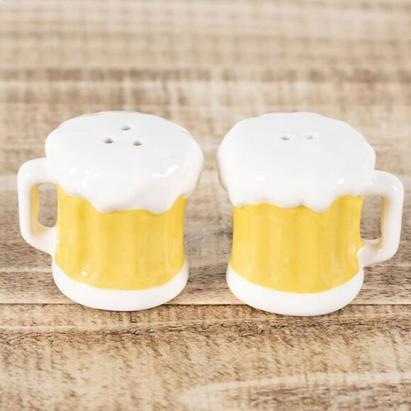 Beer Mug Salt and Pepper Shakers - Picture 1 of 1